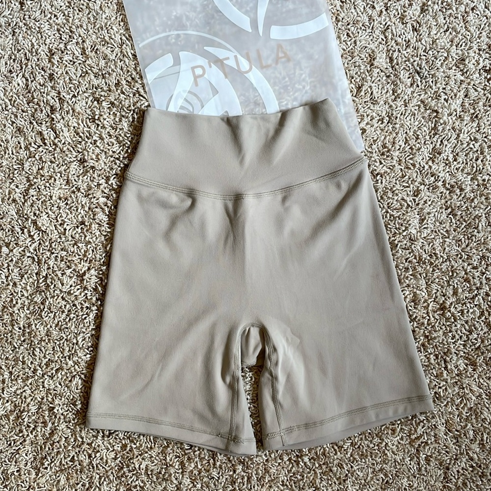 Ptula The Sierra Short